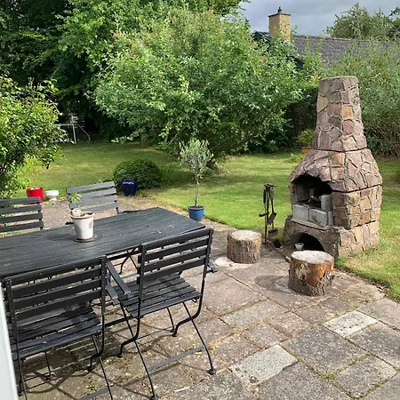Lovely Bright Summer House Close To Hornbaek, Hébergement de vacances